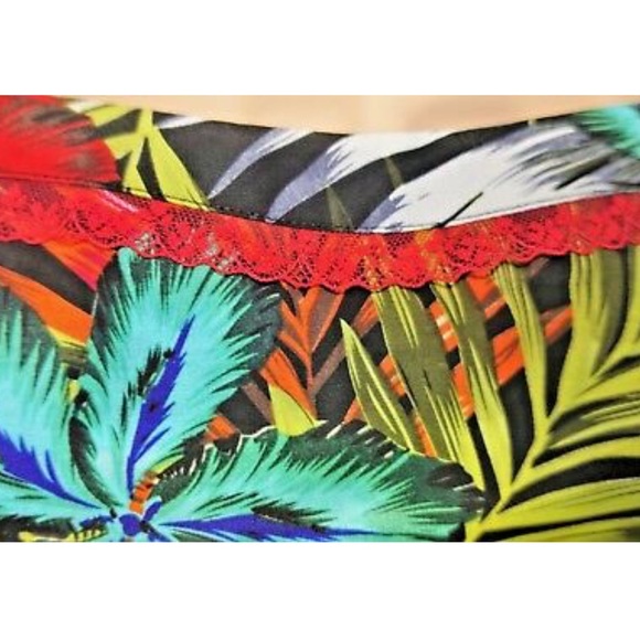 Summer Top - Picture 4 of 5